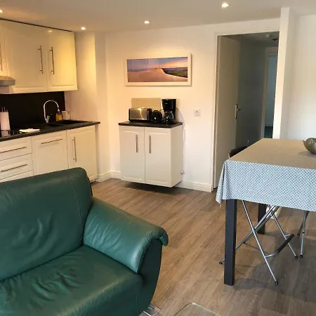 Les Locations Du Bassin Alexandre Apartment La Teste-de-Buch